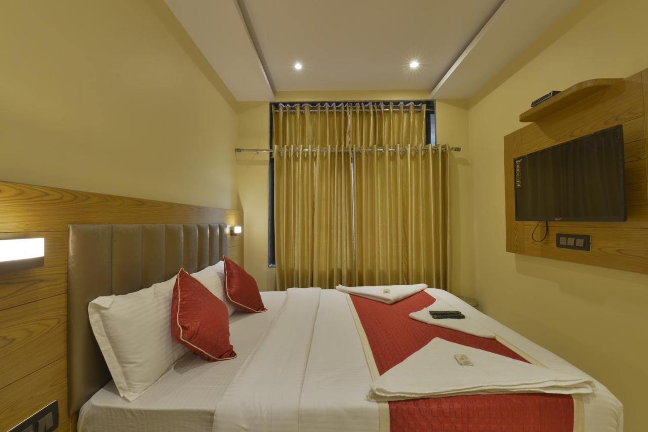 Hotel Residency Park Mumbai Exteriör bild