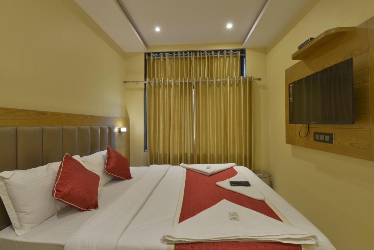 Hotel Residency Park Mumbai Exteriör bild