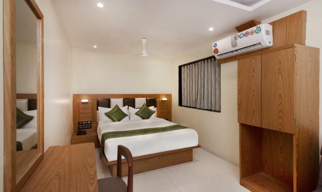 Hotel Residency Park Mumbai Exteriör bild